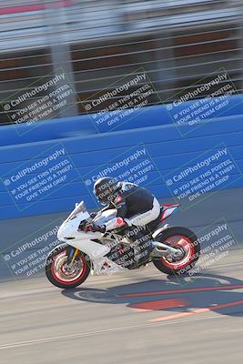 media/Nov-26-2022-Fastrack Riders (Sat) [[b001e85eef]]/Level 3/Session 1 Front Straight/